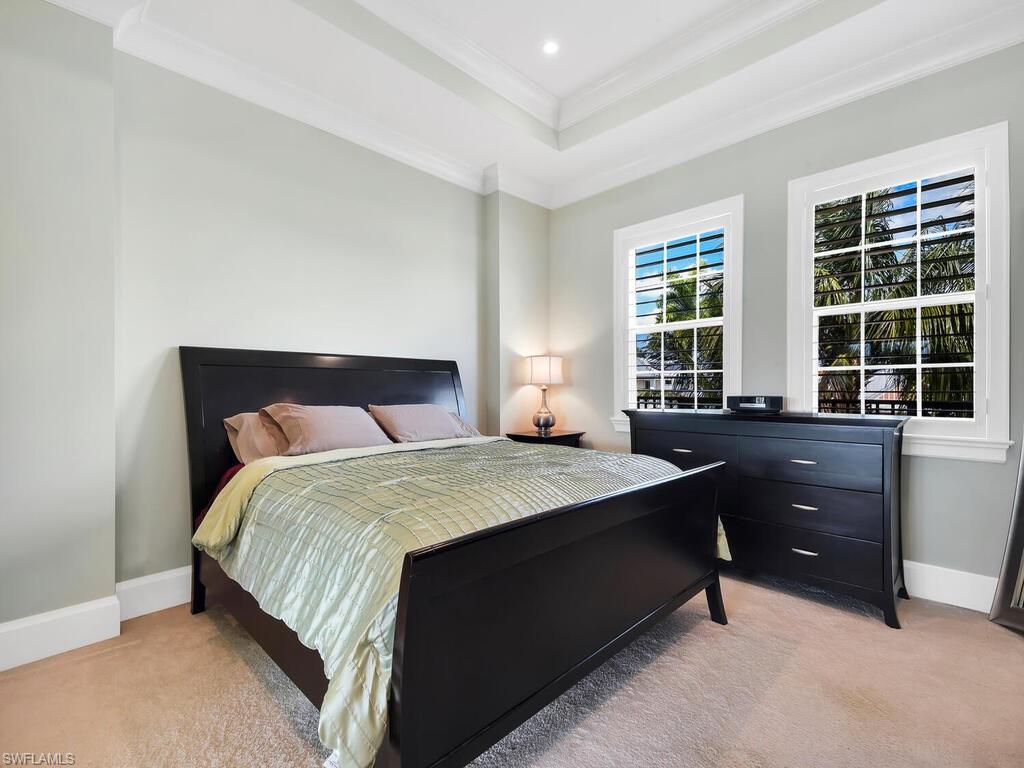 GOLDEN SHORES - Residential