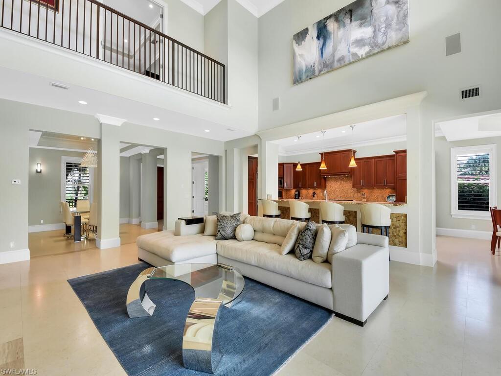 GOLDEN SHORES - Residential