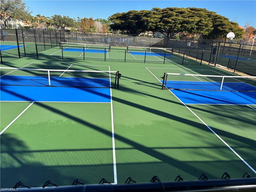 BELL TOWER PARK - Residential