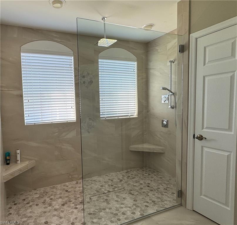 BELL TOWER PARK - Residential