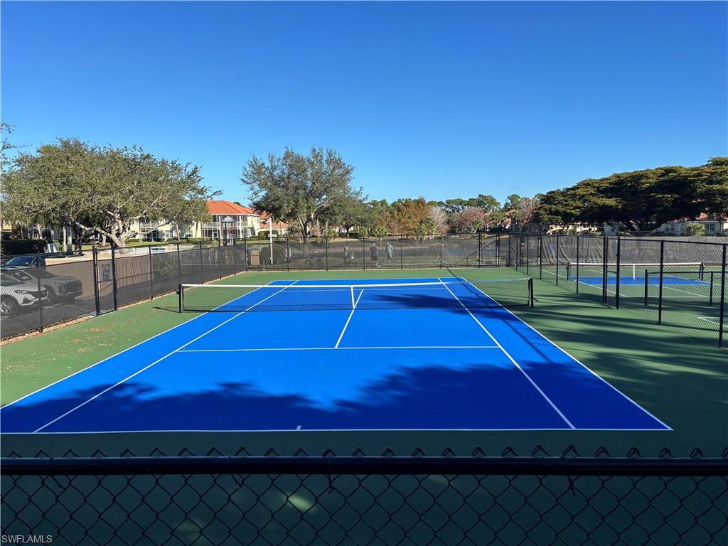 BELL TOWER PARK - Residential