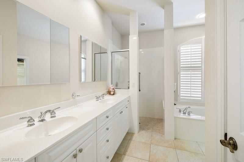 WILLOUGHBY ACRES - Residential