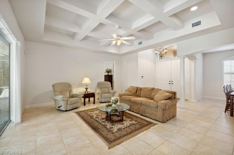 WILLOUGHBY ACRES - Residential