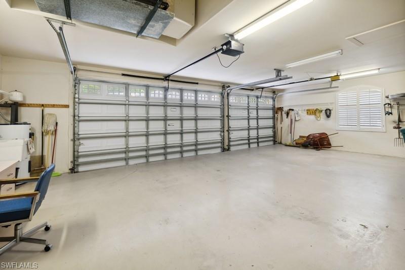 WILLOUGHBY ACRES - Residential