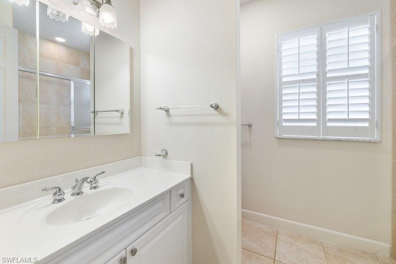 WILLOUGHBY ACRES - Residential