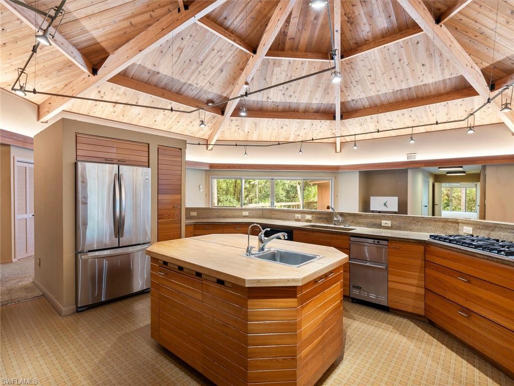 COCONUT CREEK - Residential