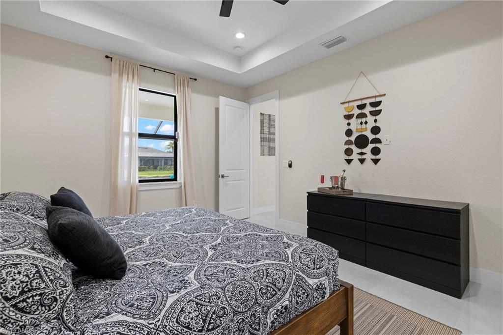 CAPE CORAL - Residential Lease