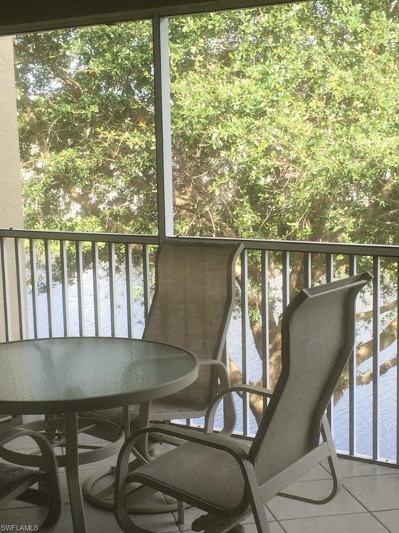 WILLOWBROOK - Residential