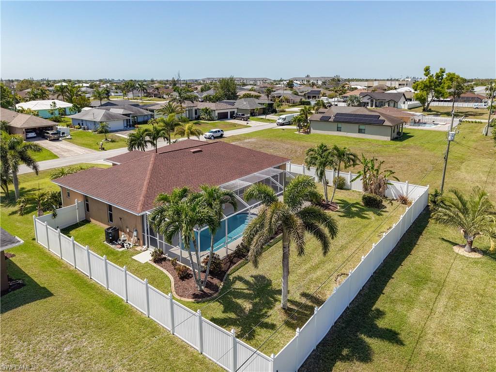 CAPE CORAL - Residential