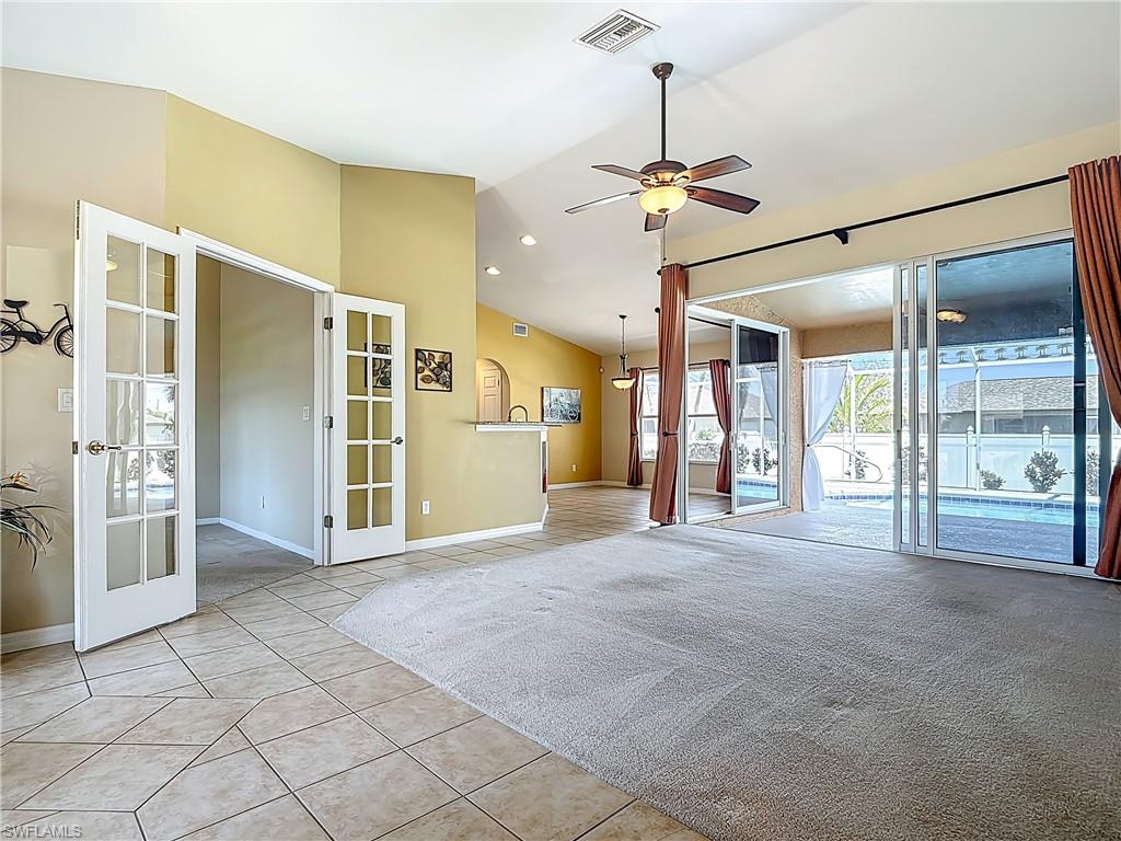 CAPE CORAL - Residential