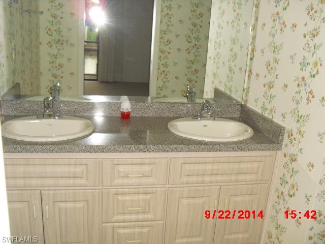 CAPE REGATTA CONDO - Residential