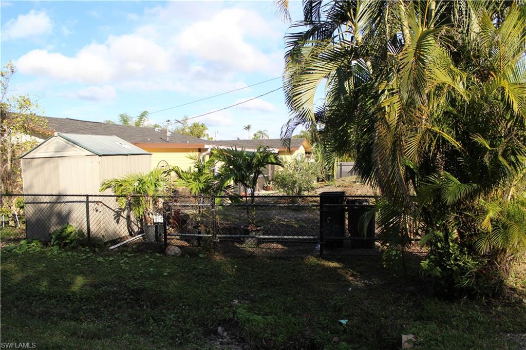 EDGEWATERS GARDENS - Residential