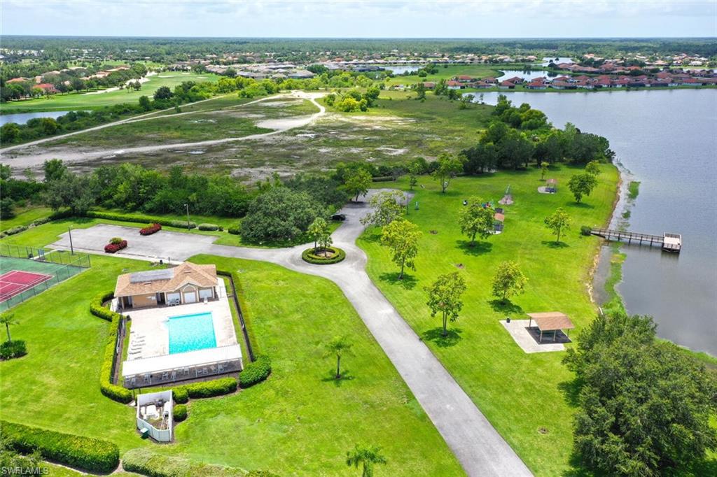 CITRUS GREENS - Residential