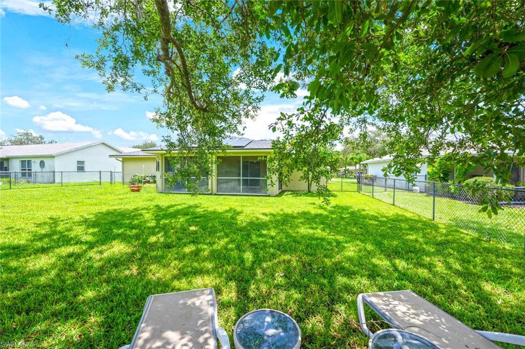 CITRUS GREENS - Residential