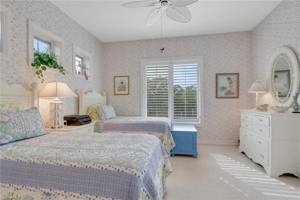 OYSTER BAY - Residential