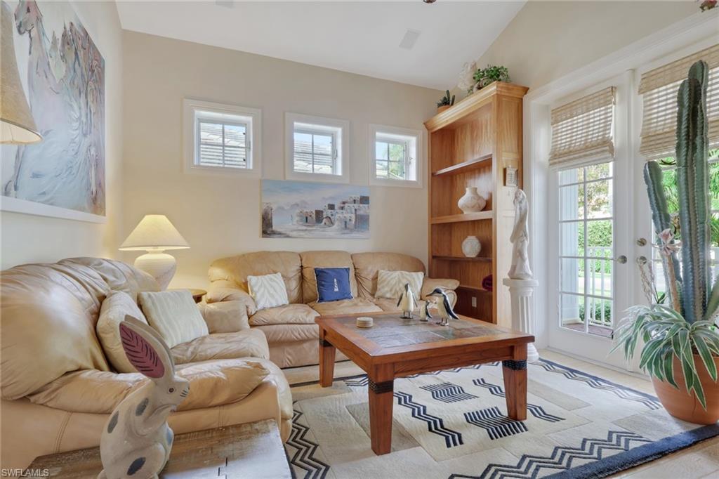 OYSTER BAY - Residential