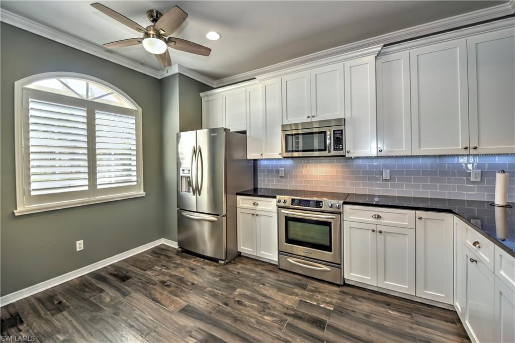 COLONY POINTE - Residential Lease