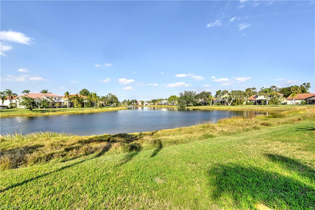 COLONY POINTE - Residential Lease