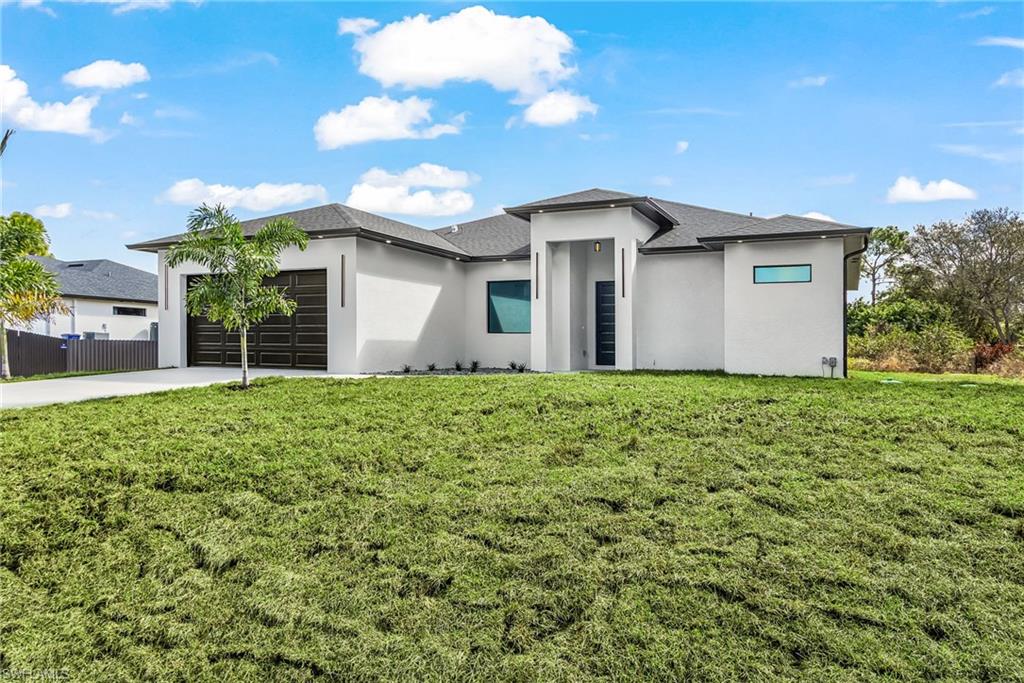 LEHIGH ACRES - Residential
