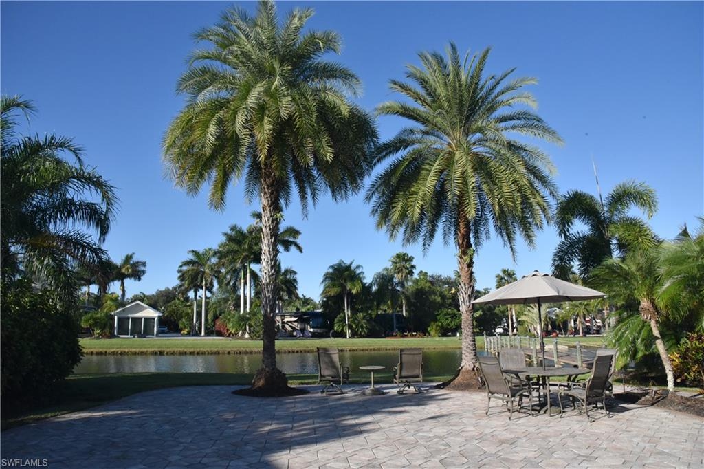 RIVERBEND MOTORCOACH RESORT - Land