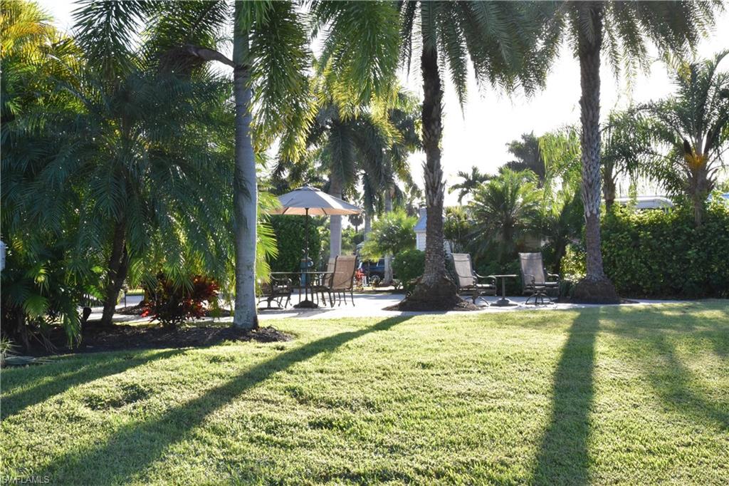 RIVERBEND MOTORCOACH RESORT - Land