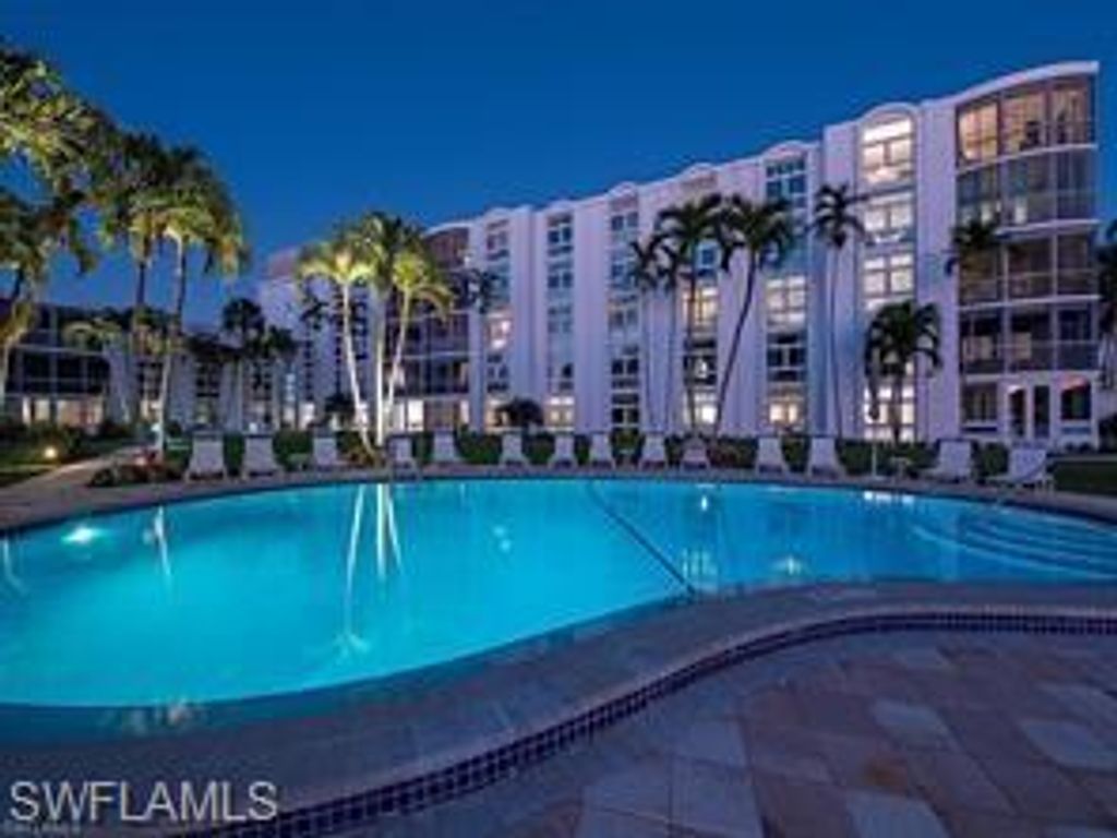 Photo of 400 Park Shore DR #102, NAPLES, FL 34103 (MLS # 225081626)