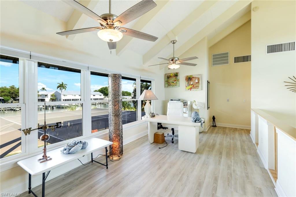 SIESTA ISLES - Residential