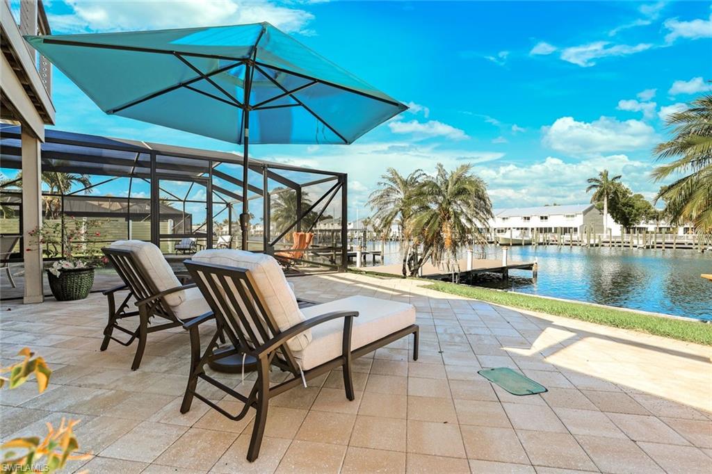 SIESTA ISLES - Residential