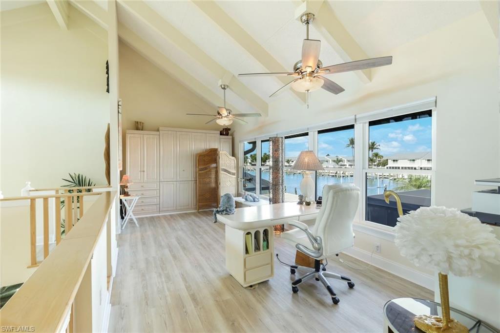 SIESTA ISLES - Residential