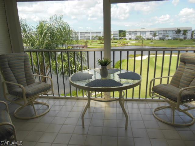 GOLFVIEW GOLF & RACQUET CLUB - Residential