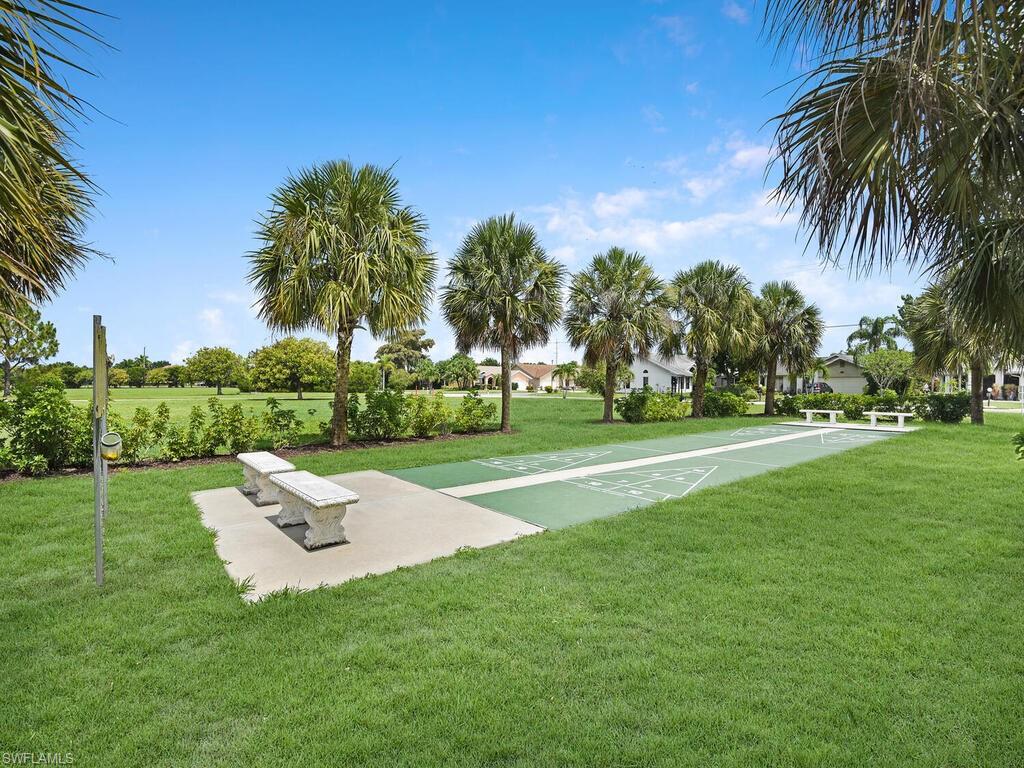 VILLAS FOUR - Residential