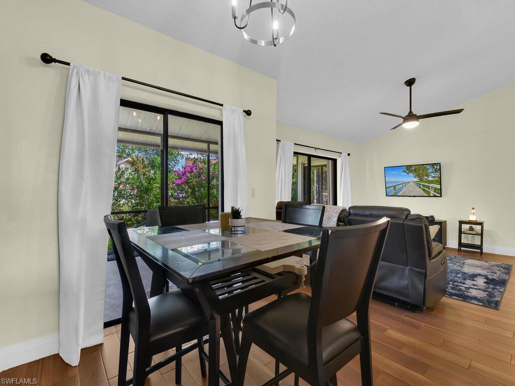 VILLAS FOUR - Residential