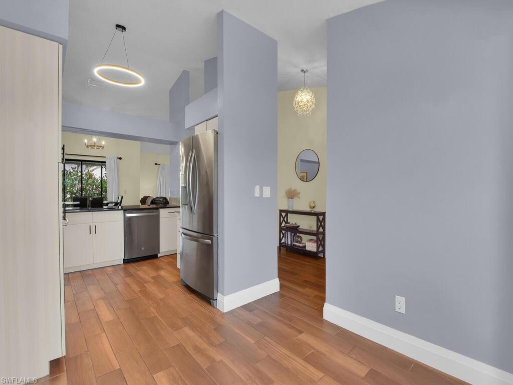 VILLAS FOUR - Residential