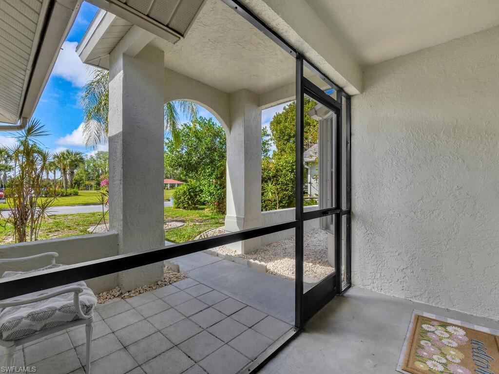 VILLAS FOUR - Residential