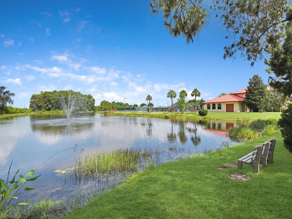 VILLAS FOUR - Residential