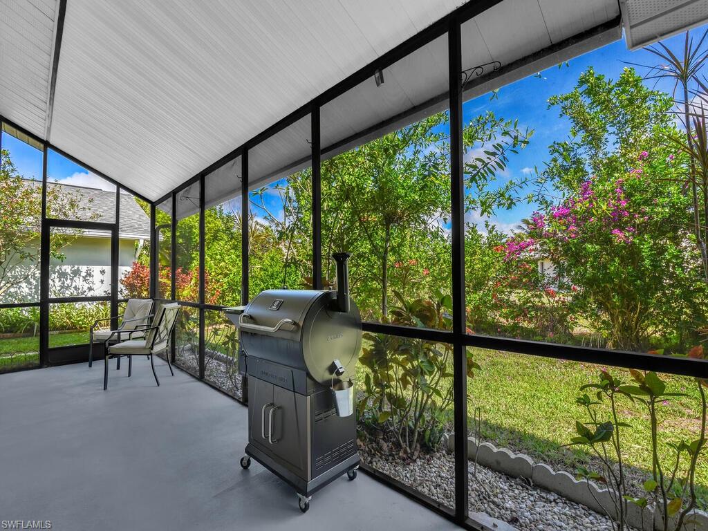 VILLAS FOUR - Residential