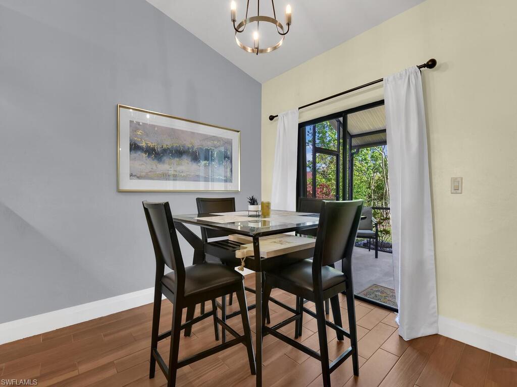 VILLAS FOUR - Residential