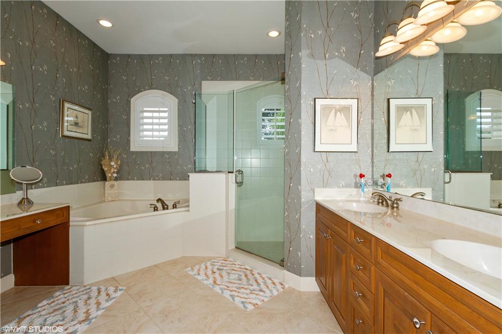 NICKEL RIDGE - Residential