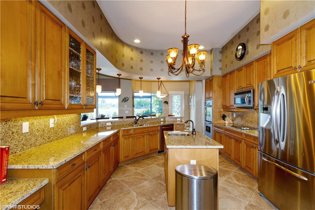 NICKEL RIDGE - Residential