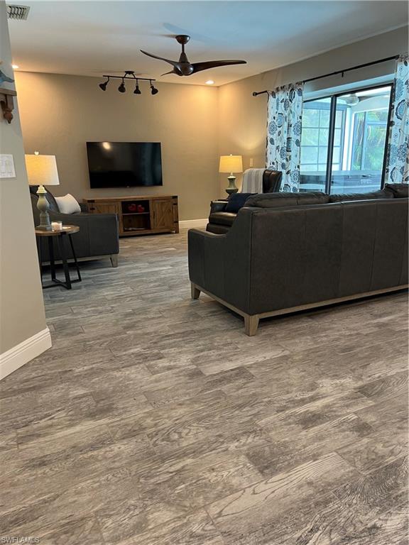 BROOKSHIRE VILLAGE - Residential Lease