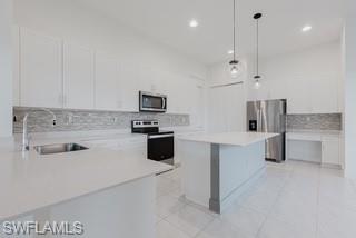 MAPLE RIDGE - Residential