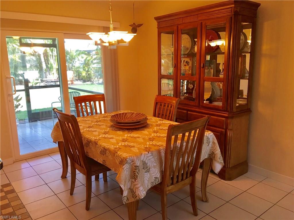 SAN CARLOS PARK - Residential