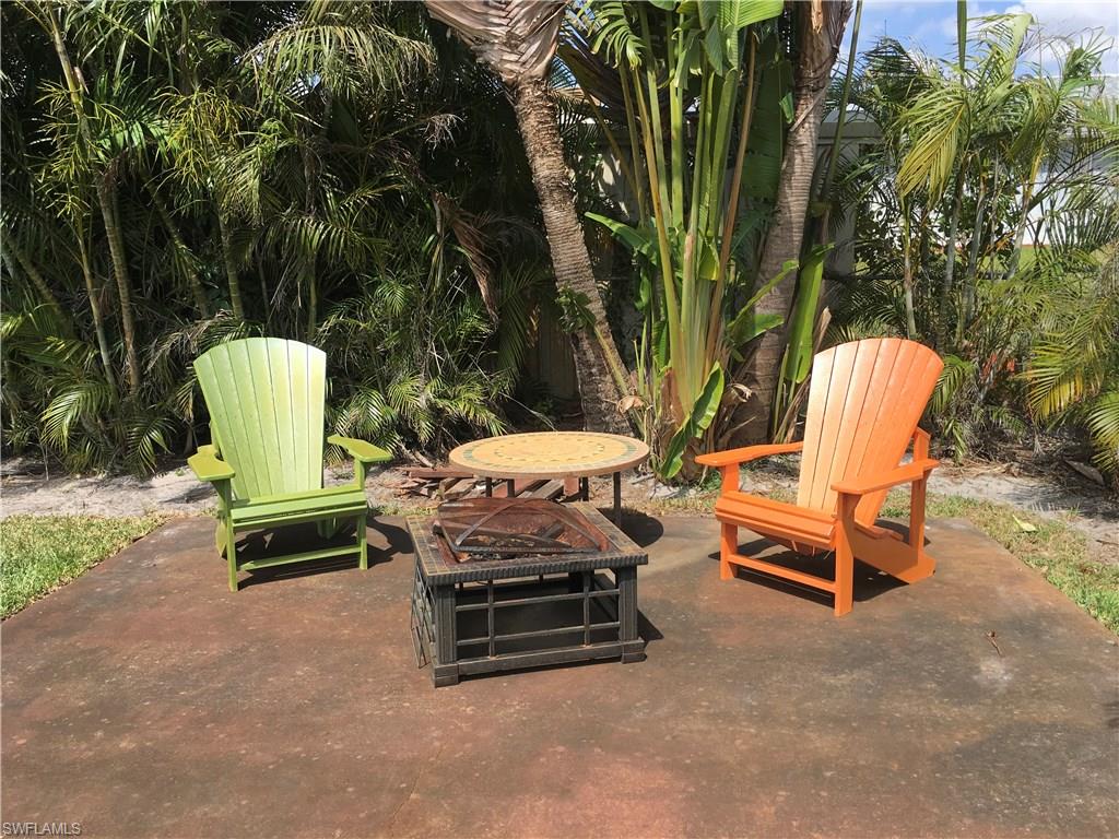 SAN CARLOS PARK - Residential