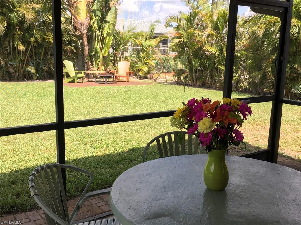 SAN CARLOS PARK - Residential