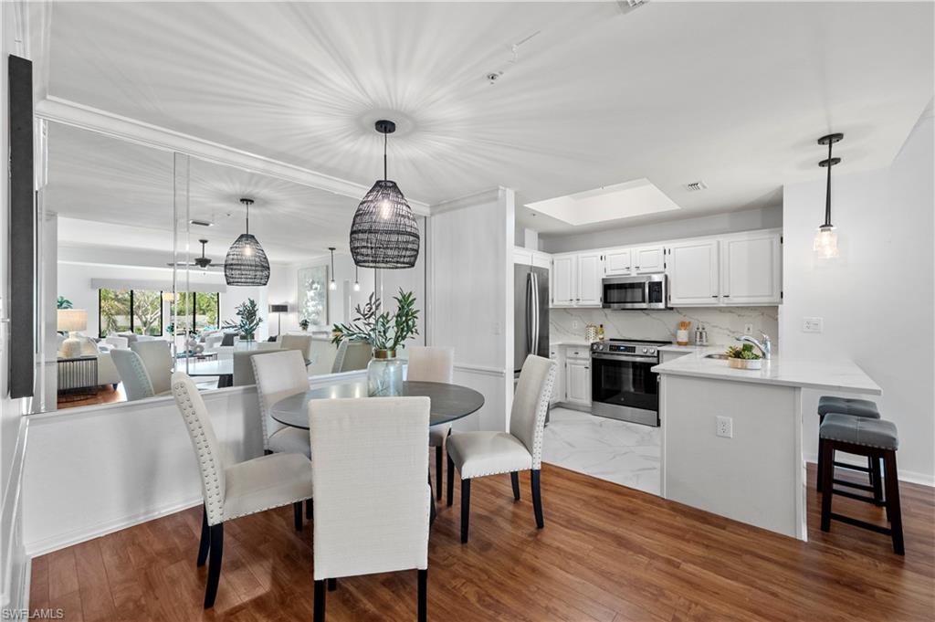 ARBOR TRACE - Residential