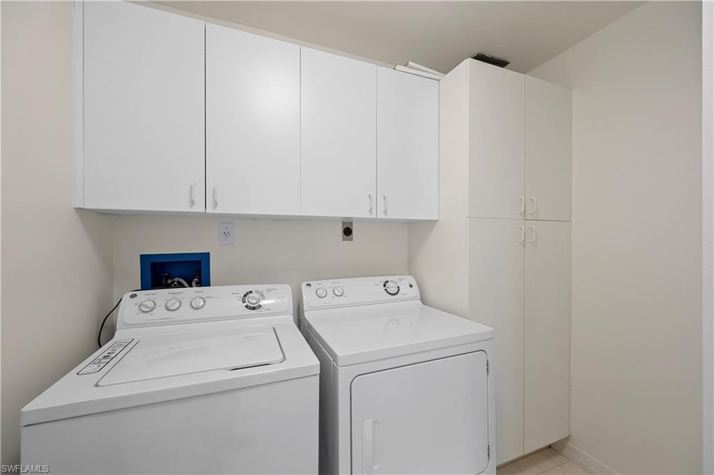 ARBOR TRACE - Residential