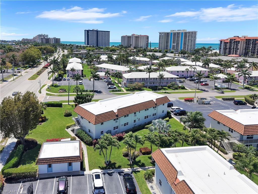 SEABREEZE CONDO - Residential