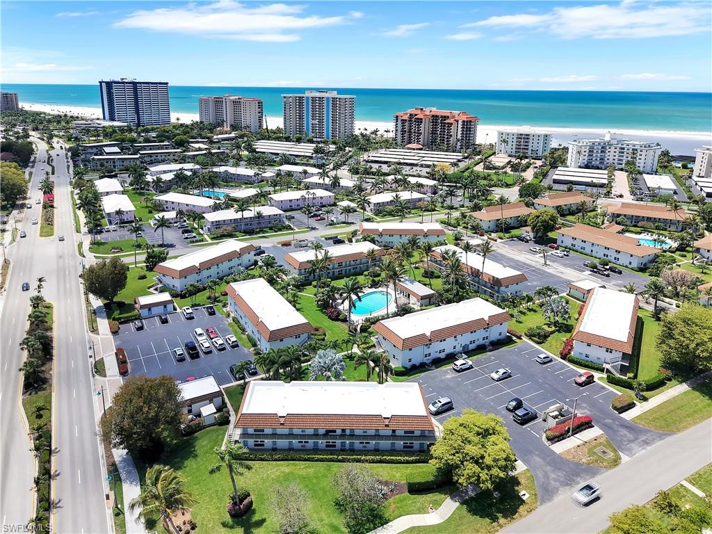 SEABREEZE CONDO - Residential