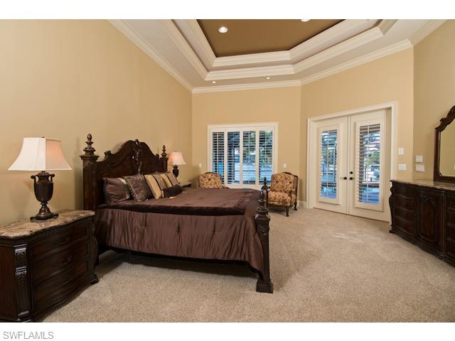 MOORINGS - Residential