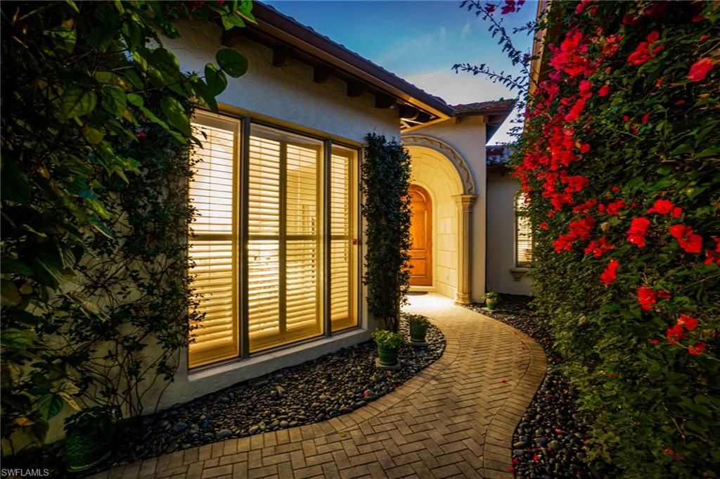 Photo of 1327 Noble Heron WAY, NAPLES, FL 34105 (MLS # 226000121)